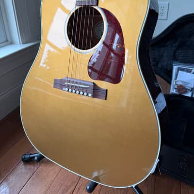 2026 Gibson J-45 Standard - Gold Top image 2