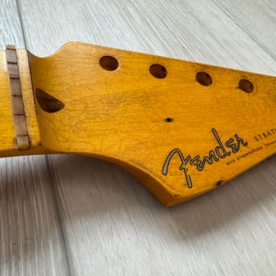 Relic Fender American Vintage II 1957 Stratocaster Maple Neck V Profile image 2