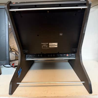 Maschine Plus, Maschine Jam, custom stand image 4