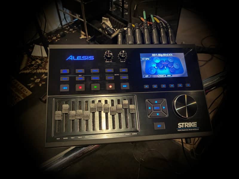 Alesis Strike Drum Module 2010s - Black image 1