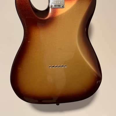 Fender American Ultra Telecaster with Maple Fretboard 2019 - Present Mocha Burst image 8