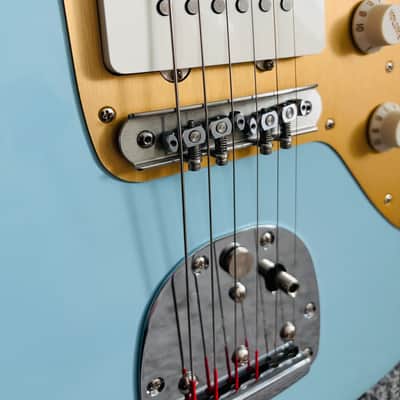Mint with Upgrades Fender Vintera II '50s Jazzmaster with Rosewood Fretboard - Sonic Blue image 6