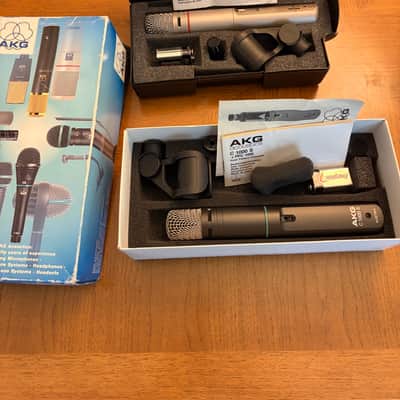 AKG C1000 S Small Diaphragm Multipattern Condenser Microphone | Reverb
