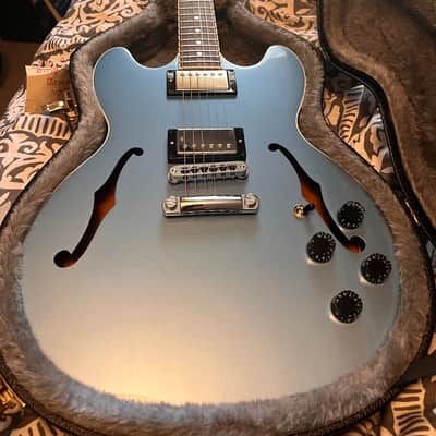 Gibson Midtown Standard 2015 - Pelham Blue Gloss with White Binding image 8