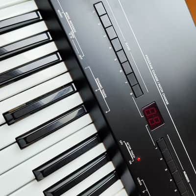 Roland MKB-200 61-Key MIDI Keyboard Controller for MKS-70 MKS-80 vintage gear collectable image 8