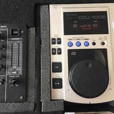 Pioneer CDJ-100S & DJM-300S セット DJ向け機器 3機種新発売 | 報道資料 | ニュース・イベント | 企業情報