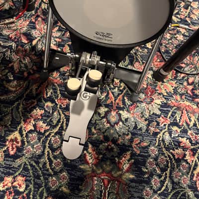 Roland TD-30 V-Drums Electronic Drum Set with MDS Rack, Cymbals, & Full Hardware Package image 6