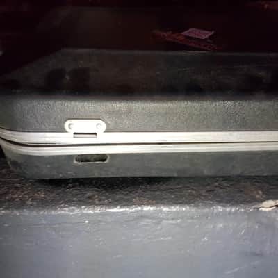 1985 FENDER STRATOCASTER / TELECASTER CASE - made in USA image 4