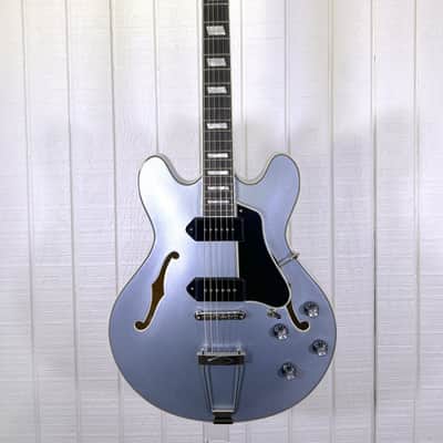 Eastman T64 Trapeze - Iced Blue Metallic P2600073 image 3
