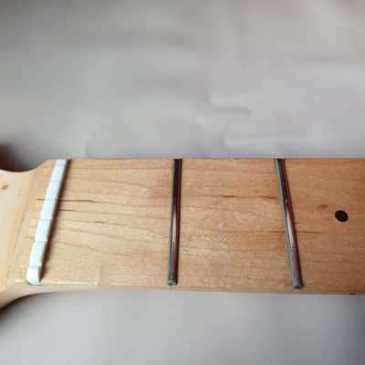 Ernie Ball Music Man Silhouette  neck image 3