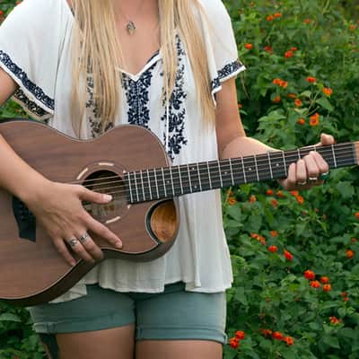 Washburn Comfort G-MINI Travel Acoustic Guitar - Natural imagen 9