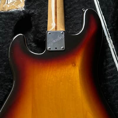 1983 Fender USA Precision Bass Sunburst with Papers & Case image 5