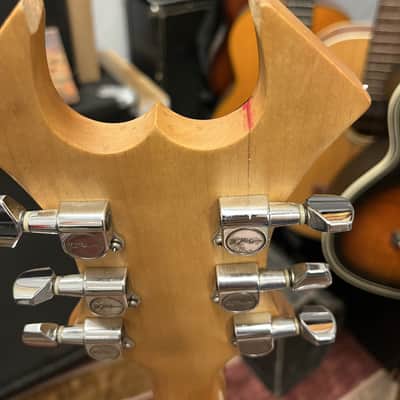 USED B.C. Rich MK5-WL-BK Warlock 2008 COMES WITH GIG BAG! image 10