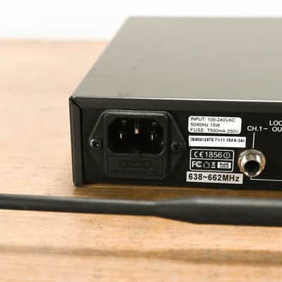 Carvin EM900 Wireless IEM System with EM901 Bodypack - 638-662 MHz CG01325 image 6
