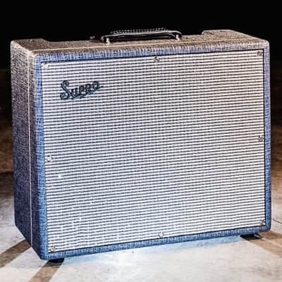 Supro S6420 Thunderbolt 35-Watt 1x15" Guitar Combo