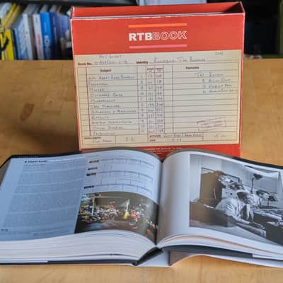 Curvebender Publishing RTB Book. Recording The Beatles 2006 - book 540 pages big format image 6