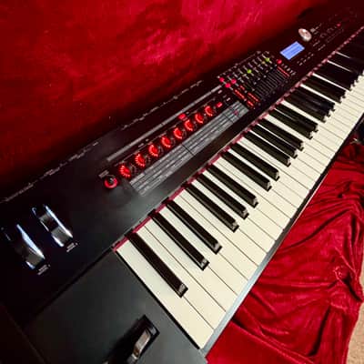 Roland RD-2000 88-Key Digital Stage Piano image 6