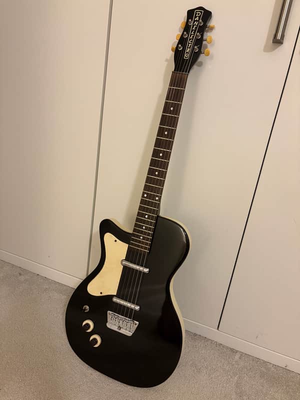 Danelectro U2