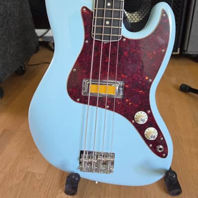 Fender Gold Foil Jazz Bass 2023 - Present - Sonic Blue image 1