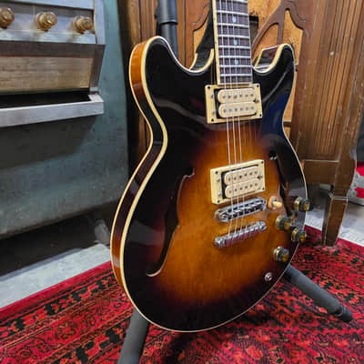 1983 Ibanez Artist AM50 Brown Sunburst image 4