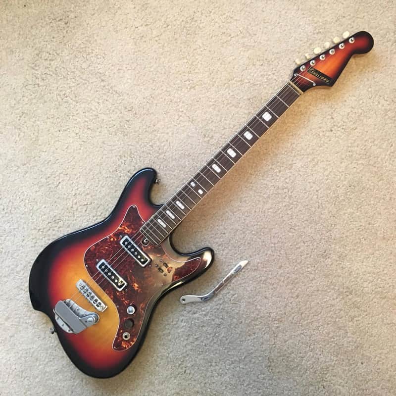 1960s Kawai 国産ヴィンテージ セミアコ トレモロ搭載 G Holiday Guitar - 1960's - Made in Japan - Sunburst - Kawaii