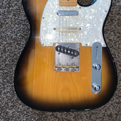 Vintage 1986 Fender TL-52 Telecaster      Reissue Electric   guitar  two tone  sunburst Nashville  conversion modded  made in japan image 4