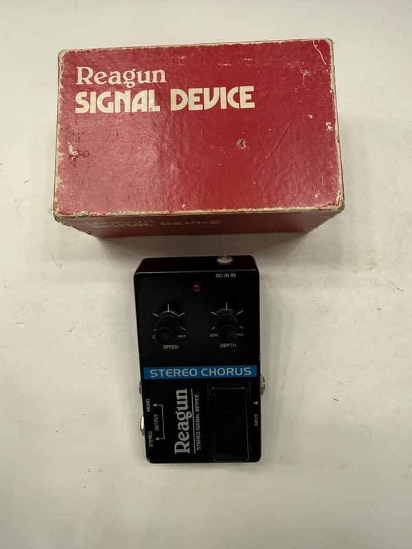 Reagun Vesta Fire Stereo Chorus Vintage Guitar Effect Pedal MIJ Japan + Box image 1