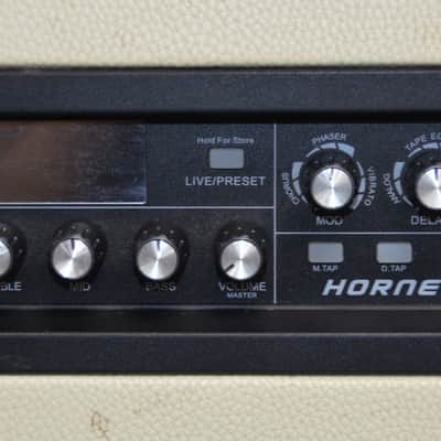 Mooer Hornet Guitar Modeling Amplifier – Used - White Tolex image 2