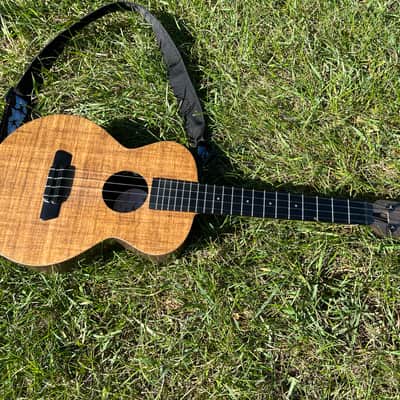 Blackbird Farallon Tenor Ukulele EKoa with MiSi pickup and Crossrock hard case image 4