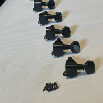 2010's Kramer Pacer Series GOTOH Style 6 In Line RH Tuners Tuning Pegs image 3