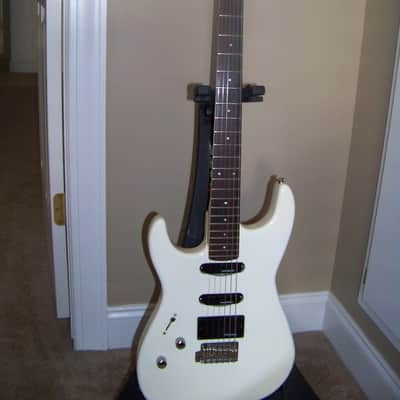 FERNANDES THE FUNCTION STRATOCASTER MADE IN JAPAN LEFTY MIJ image 2