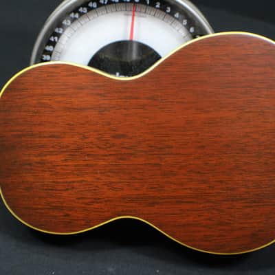 A Vintage Martin Style 2 Ukulele in it's Original Case & Like New Condition # 9 U image 7