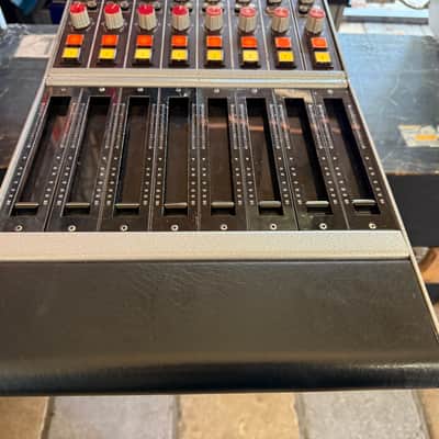 POLYGRAM (Deutsche Grammophon) 8 channel desk recapped! image 5