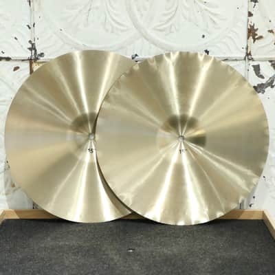 Paiste Formula 602 Sound Edge Hi-Hat Cymbals 15in (1054/1235g) image 2