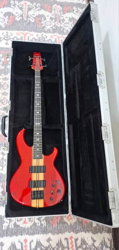 Aria Pro II SB-R150 - Paduak Red - Excellent