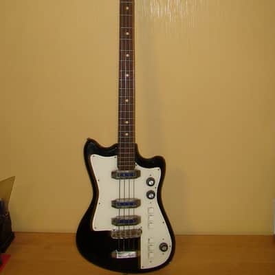 Formanta Bass-l Bass Guitar USSR Soviet Vintage image 2