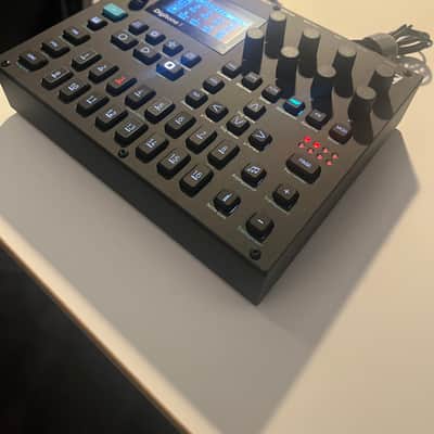 Elektron Digitone II 16-Voice Digital Synthesizer 2024 - Present - Black