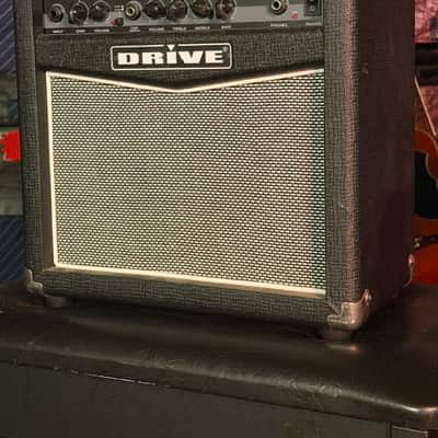 Drive CD200 20-Watt Solid-State Guitar/Bass Combo Amplifier - Working Drive/Headphone Input image 1