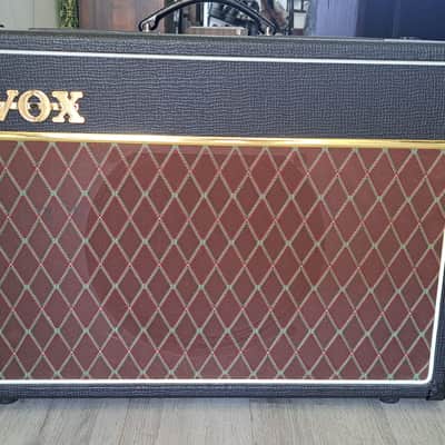Vox AC15C1 Custom Limited Edition 2-Channel 15-Watt 1x12" Guitar Combo 2018 - Black & Tan image 1