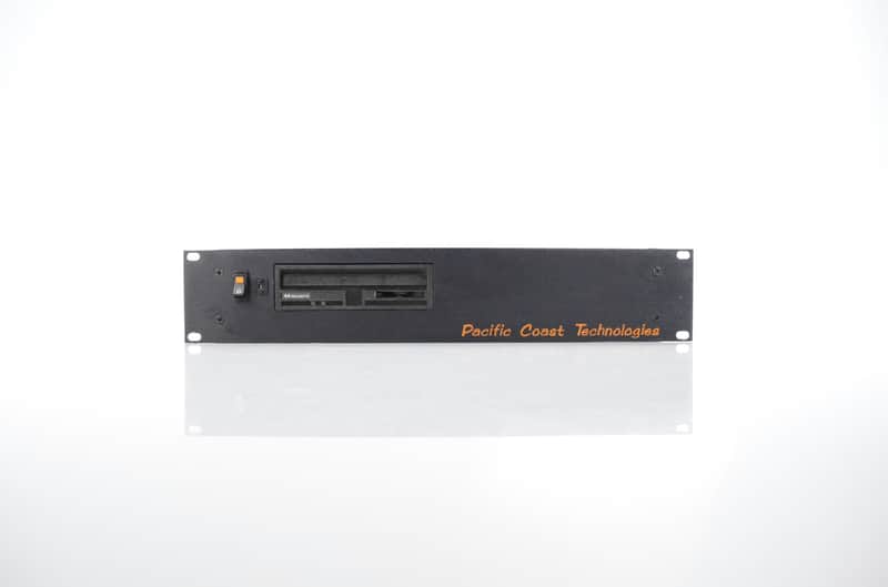 Syquest SQ555 44mb 5.25 Media Drive Pacific Coast Rack Chassis CN50 SCSI #32000 image 1