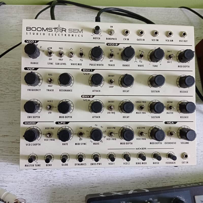 Studio Electronics Boomstar SEM image 1