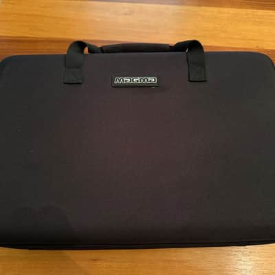 Akai MPC Live II Retro Edition with 1 TB SSD + Case! image 7