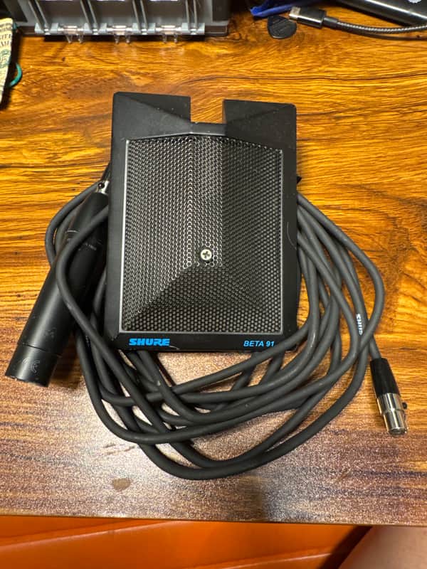 Shure Beta 91 - black - includes cable and in-line preamp image 1