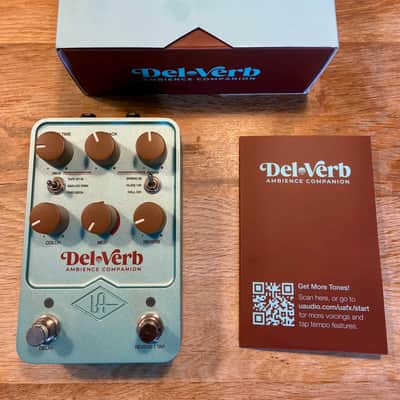 Universal Audio Del-Verb Ambience Companion 2023 - Present - Seafoam Green image 7