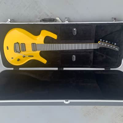 Parker Fly Deluxe Standard 2000 - Taxi Cab Yellow image 3