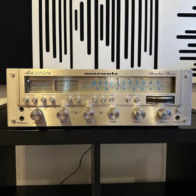 Marantz Model 2252B 52-Watt Stereo Solid-State Receiver 1977 - 1979 image 2