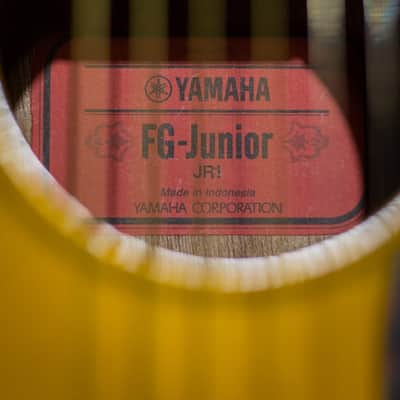 Yamaha JR1 FG Junior Acoustic Guitar with Gig Bag image 12
