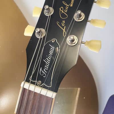 Gibson Les Paul Traditional Mahogany Satin 2011 - 2012 - Satin Vintage Sunburst image 3