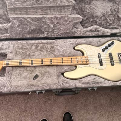 Fender bass 5 string Jazz image 2