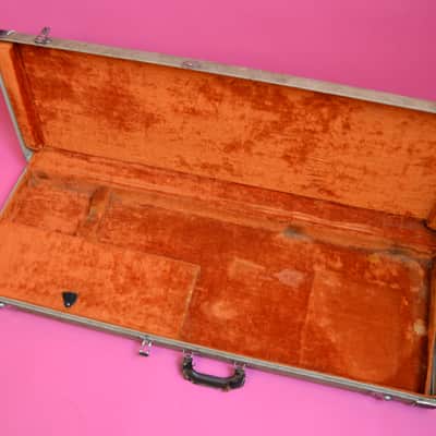 Vintage 1963 Fender Jazzmaster / Jaguar Hard Case - White Tolex - Rare Custom Color Case!  Pre-CBS Strat image 2